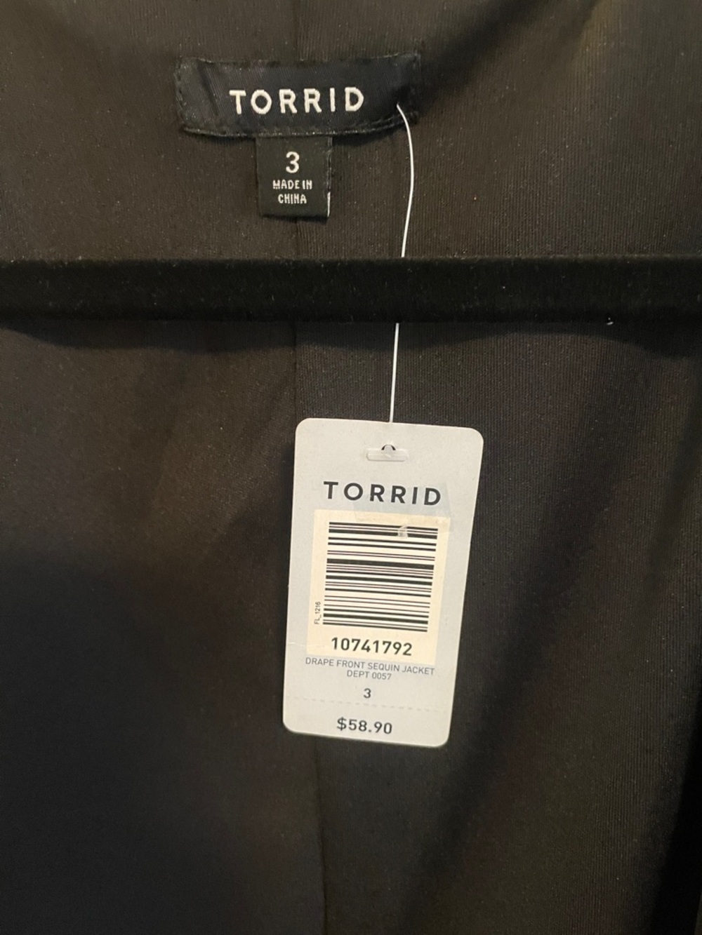 NWT torrid Black Sequin Cropped Jacket - Picture 2 of 5